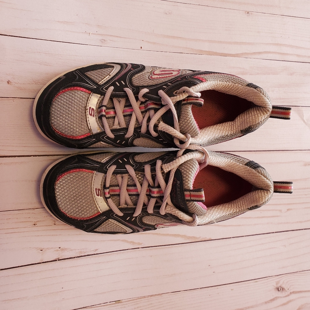 Skechers shapeups